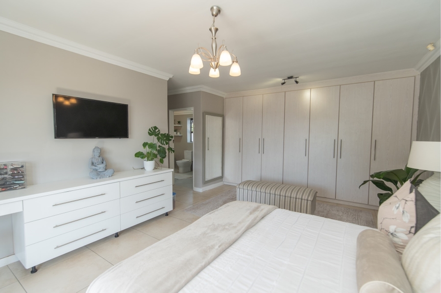 4 Bedroom Property for Sale in Walmer Heights Eastern Cape